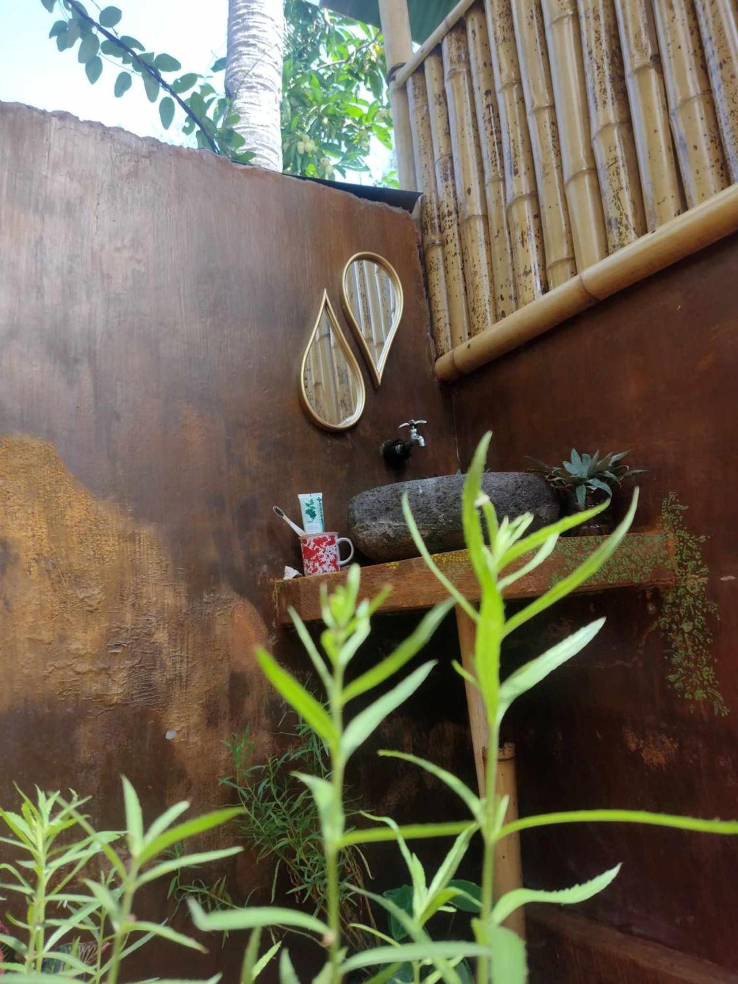 Hostel Uncle Hippie'S Dream Gili Meno Exterior foto